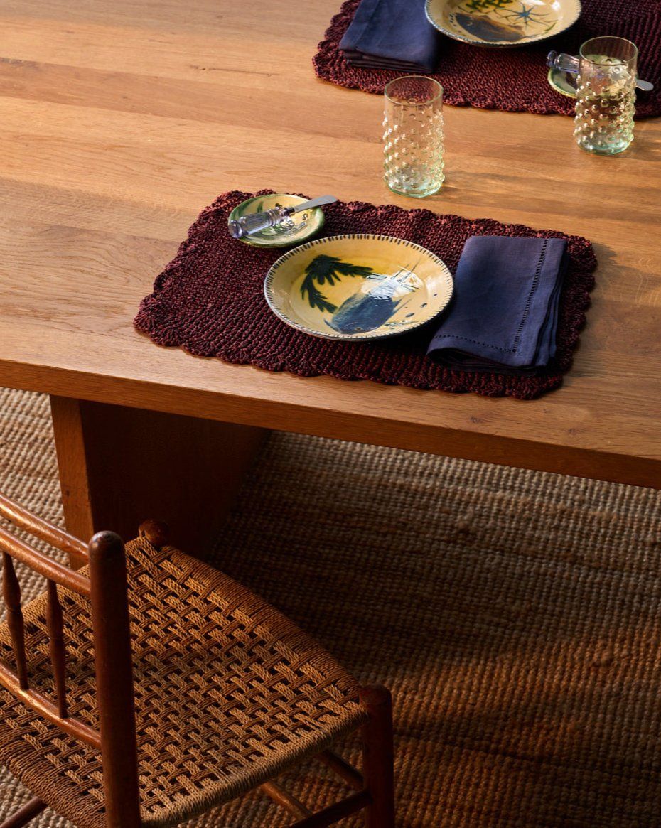 Raffia Crochet Placemat Burgundy