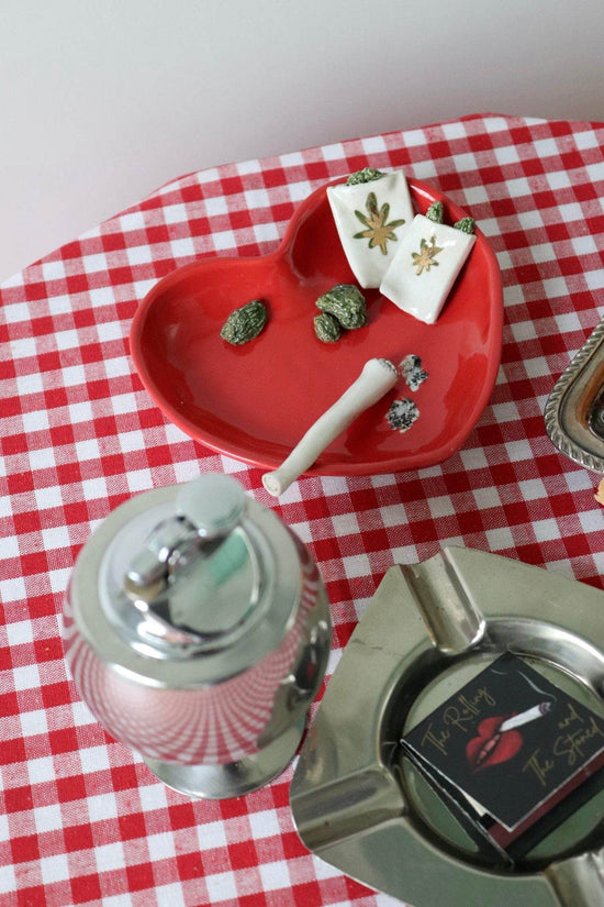 Rounded Weed Heart Ashtray