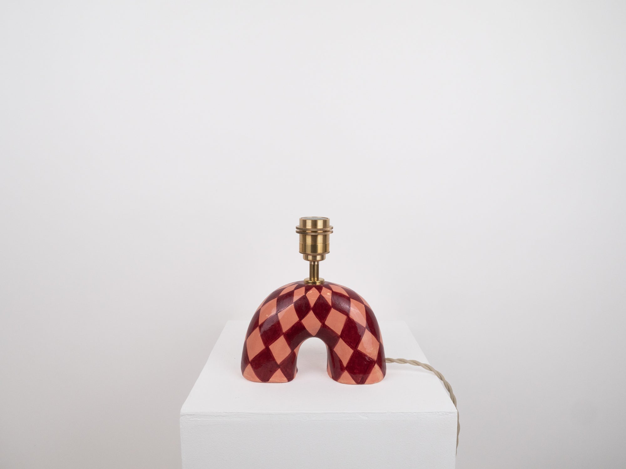 'Me' Table Lamp - Maroon Diamonds