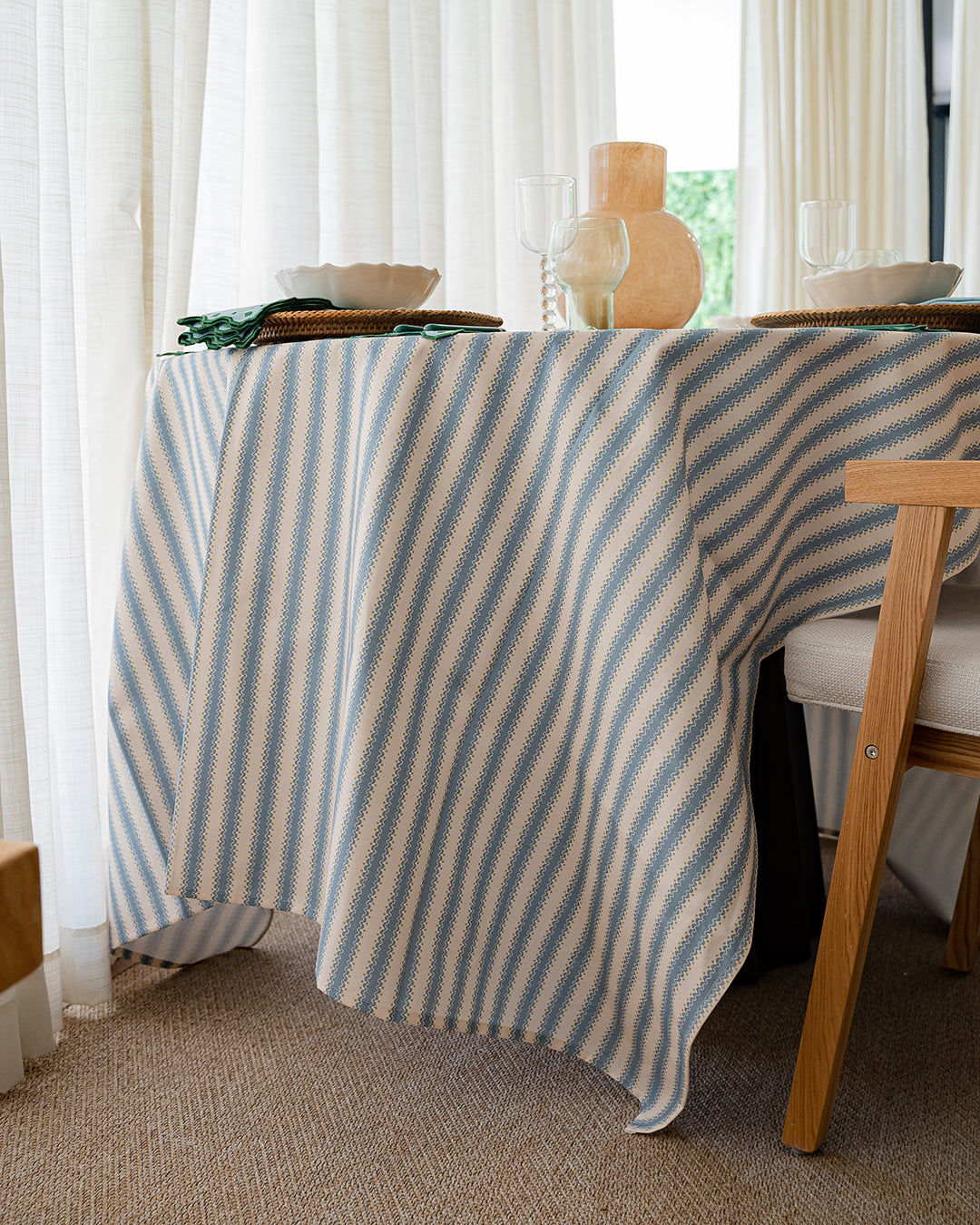 Atlântica Blue Printed Tablecloth in 100% Cotton