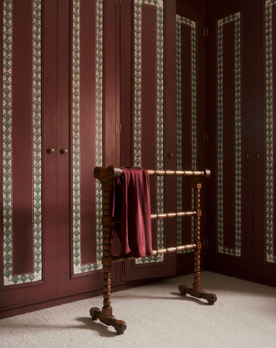Clothes Horse