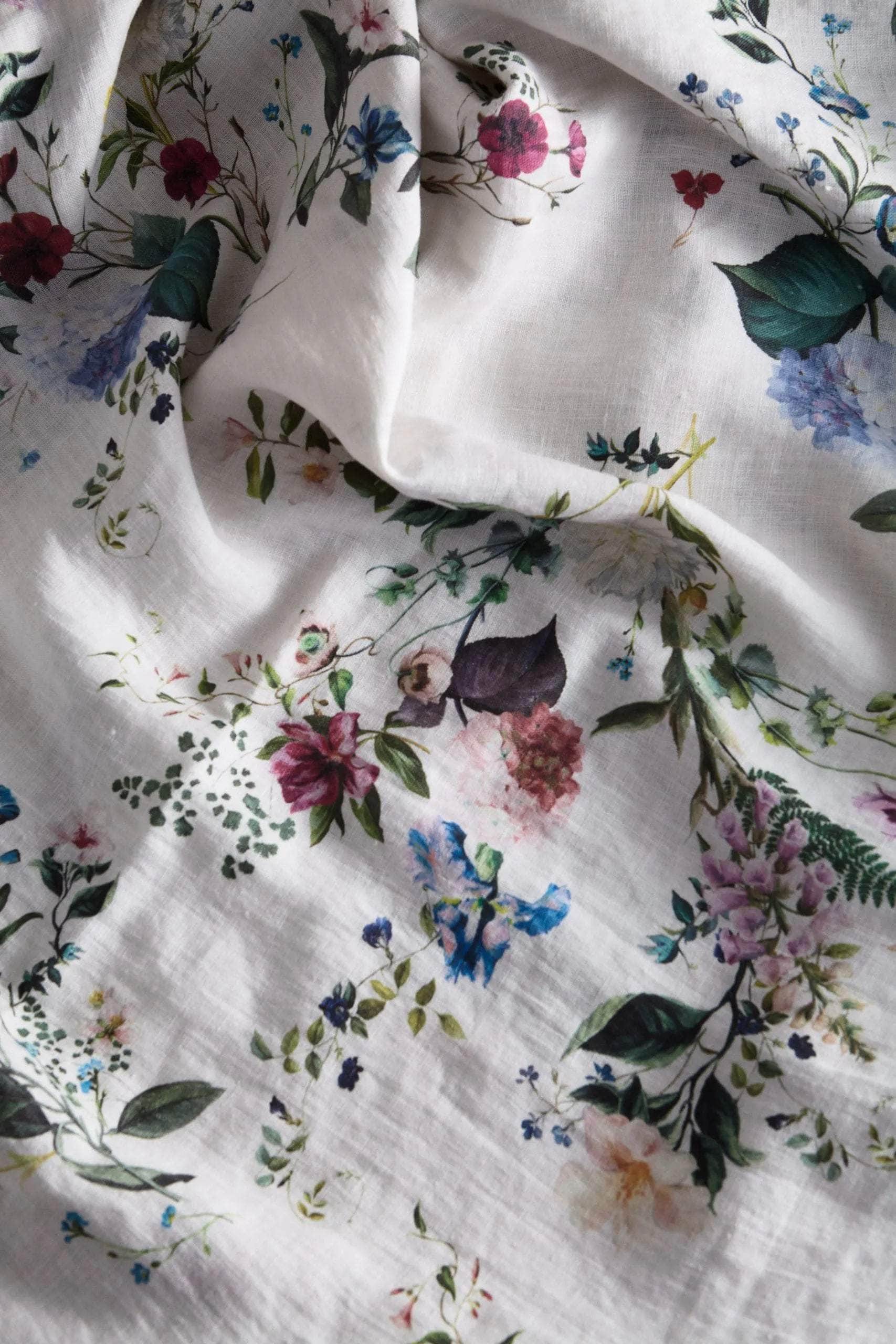 Flora Linen Tablecloth