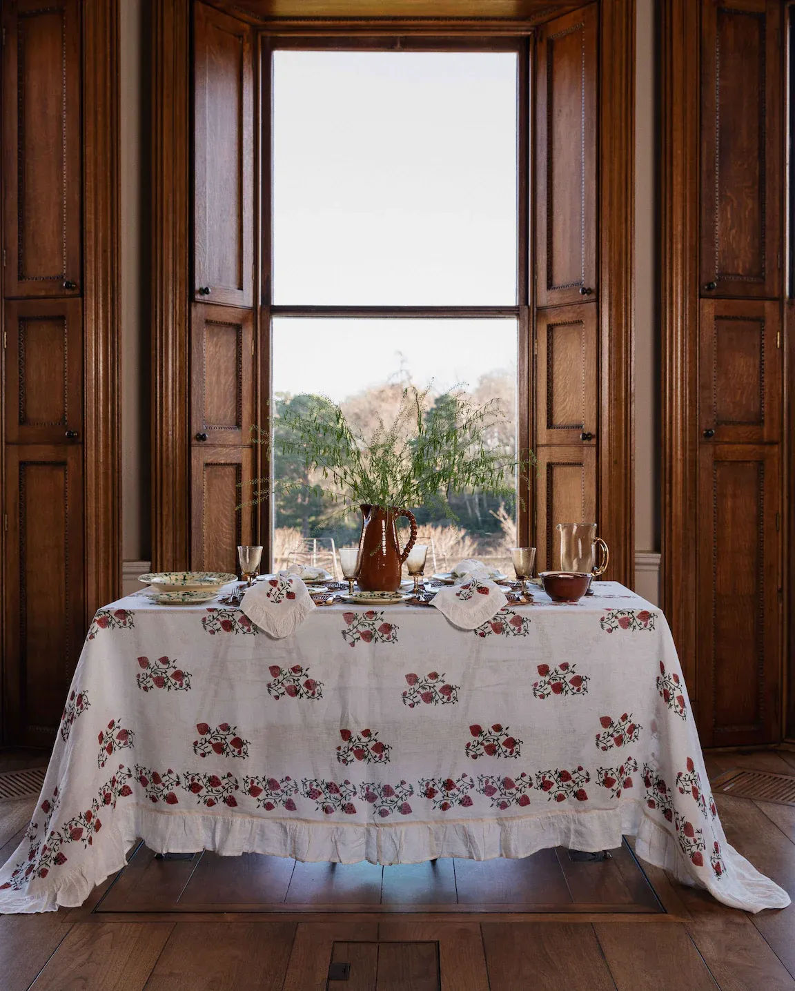 Fraises Des Bois Tablecloth