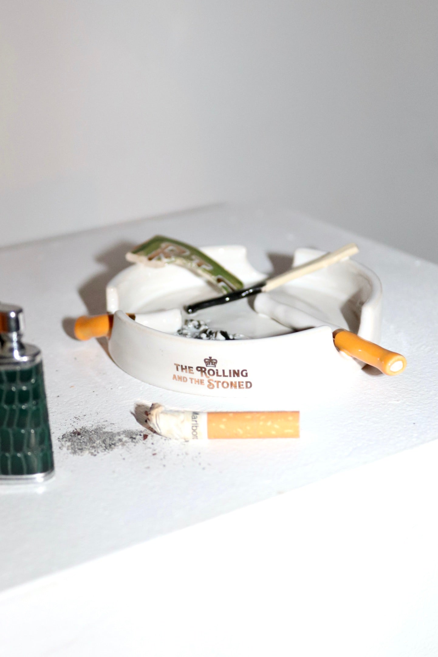 Ripped Rizzla Packet Ashtray