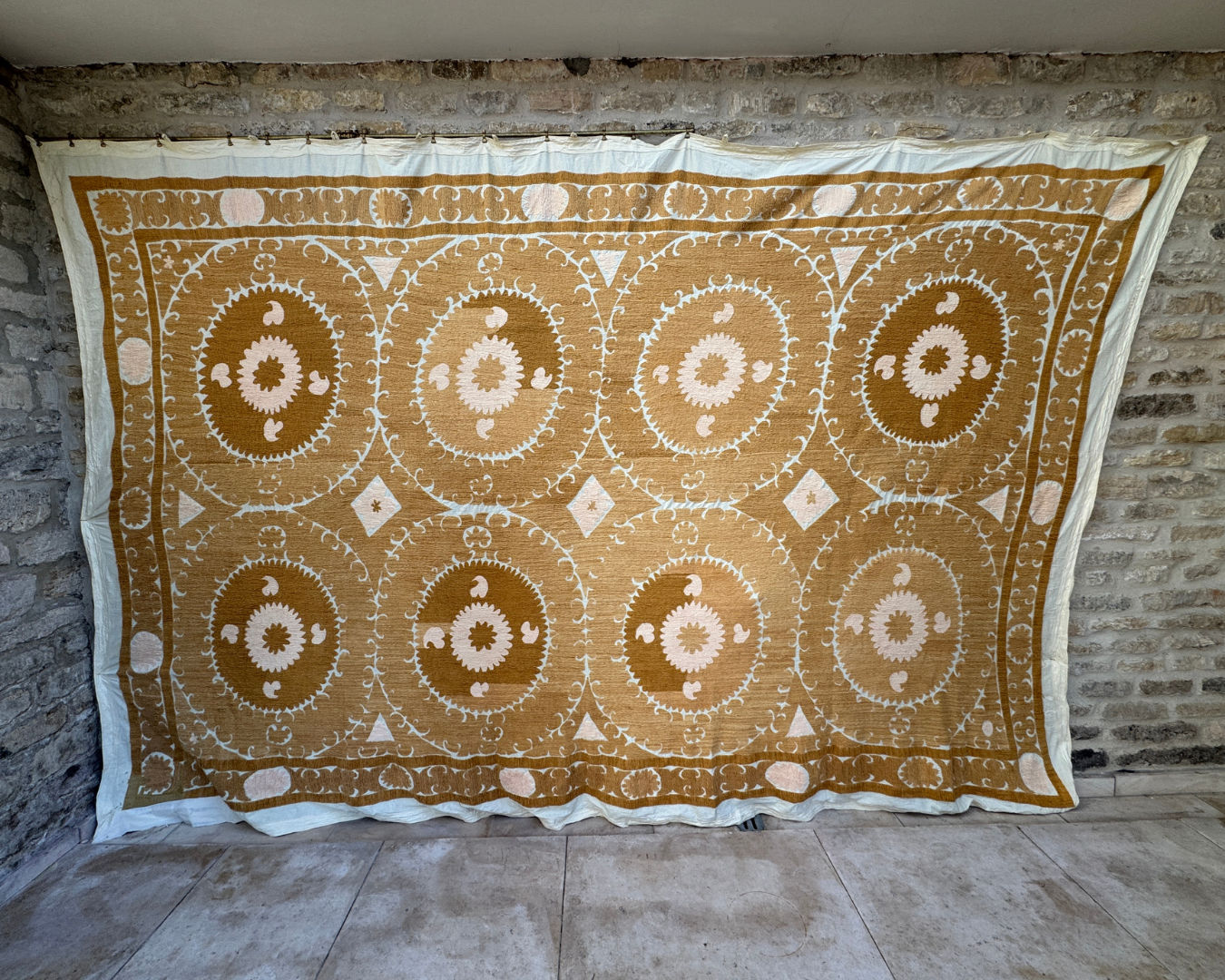 Extra Large Suzani 017