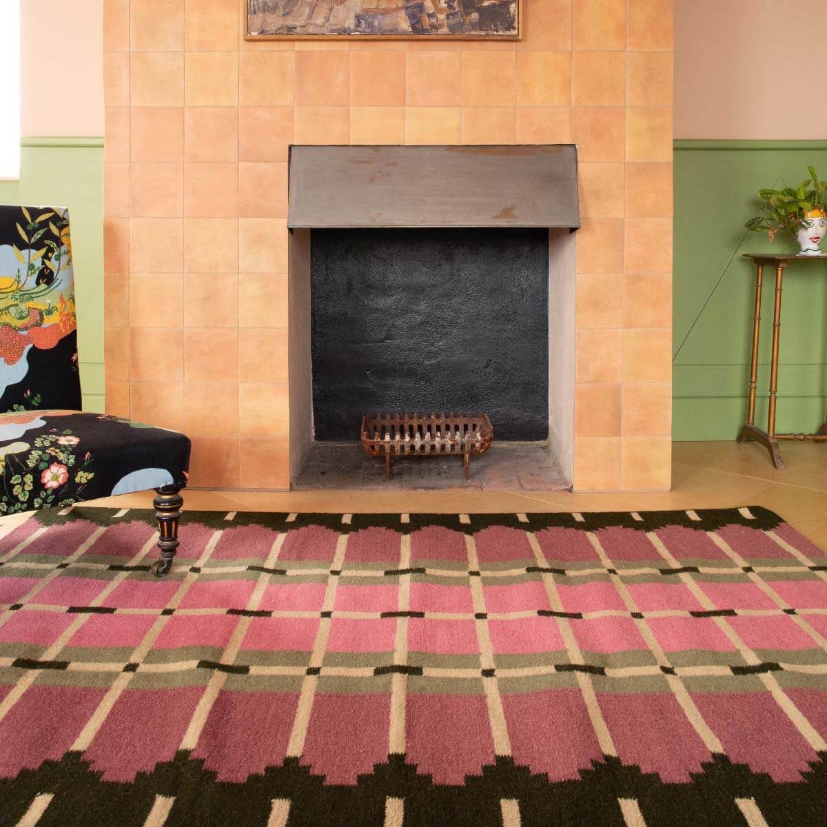 Corbie Flatweave Rug - Pink Azalea-