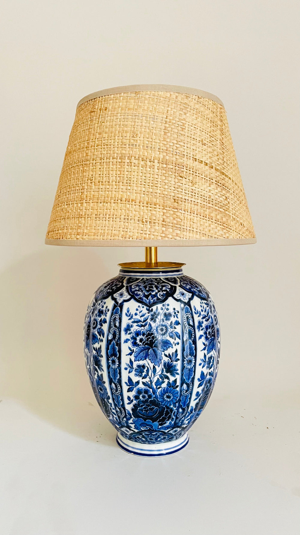 Antique Mini Delfia Lamp