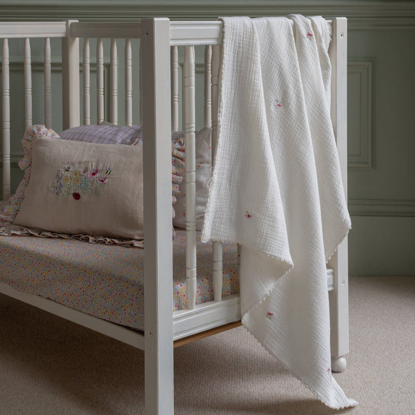Embroidered Muslin Blanket - Anemone