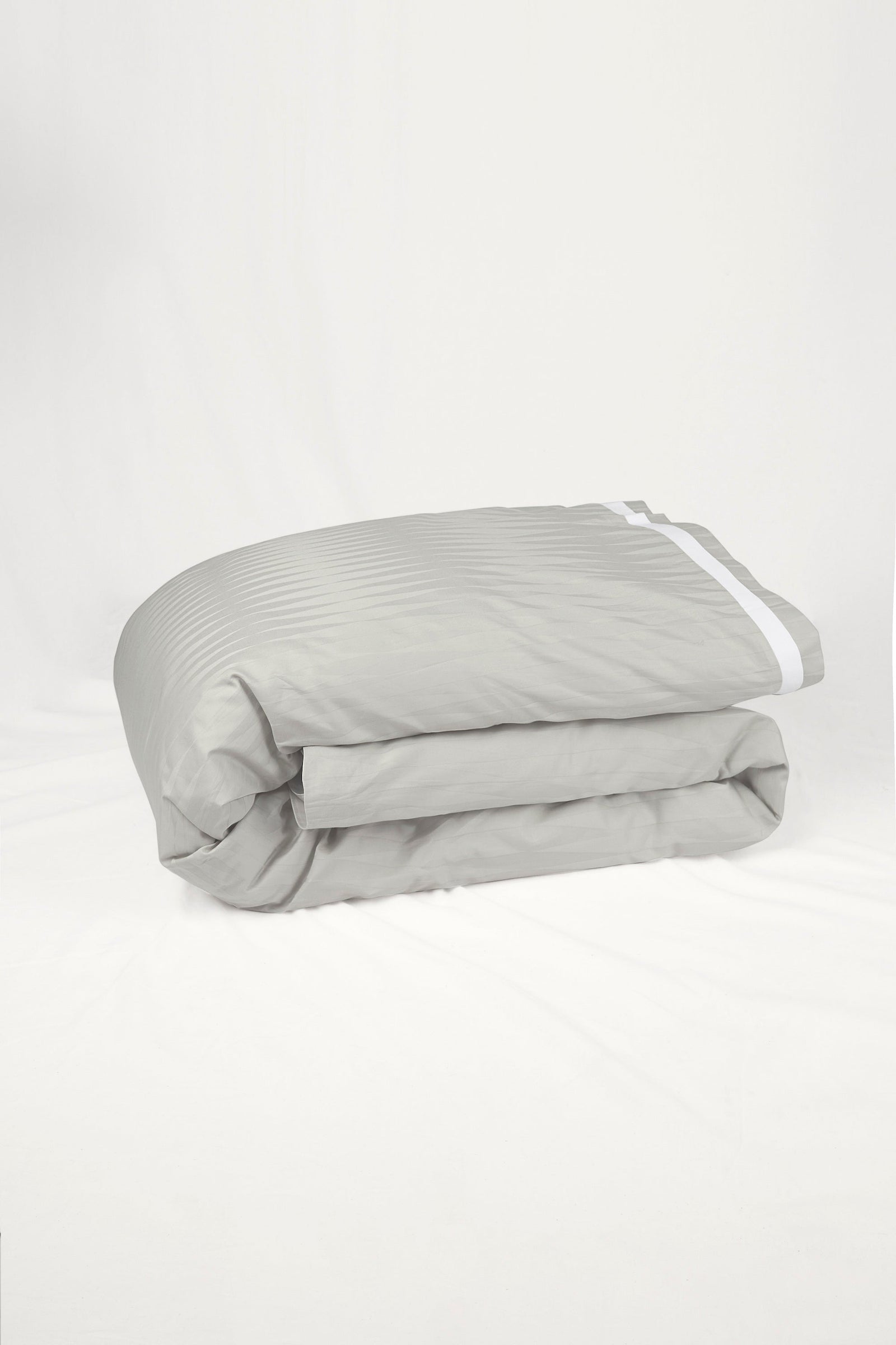 Jacquard Organic Cotton Duvet Cover - Sterling Silver