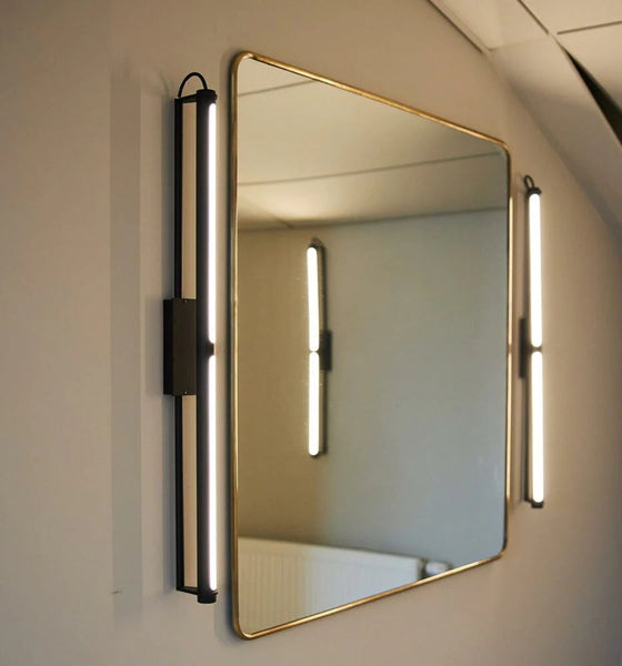 Bloomsbury Wall Light