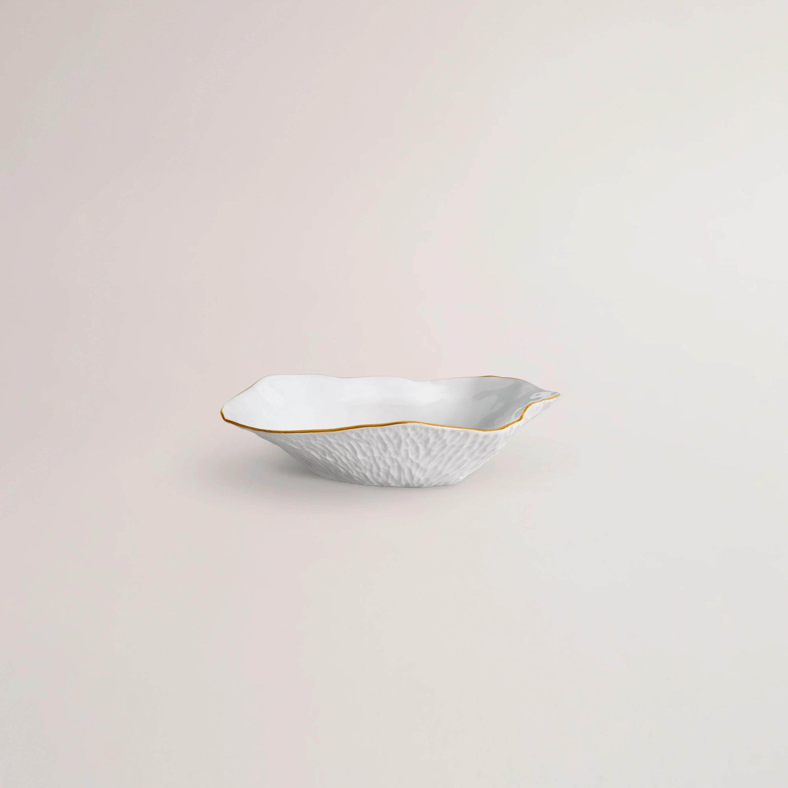 Set of 2 Bowls / White With Gold Rim / Indulge nº9