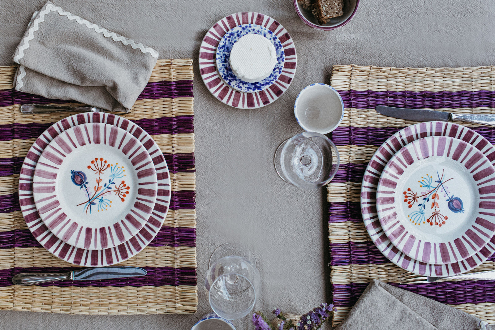 Purple Dinner Plate - The Portuguese Chitas