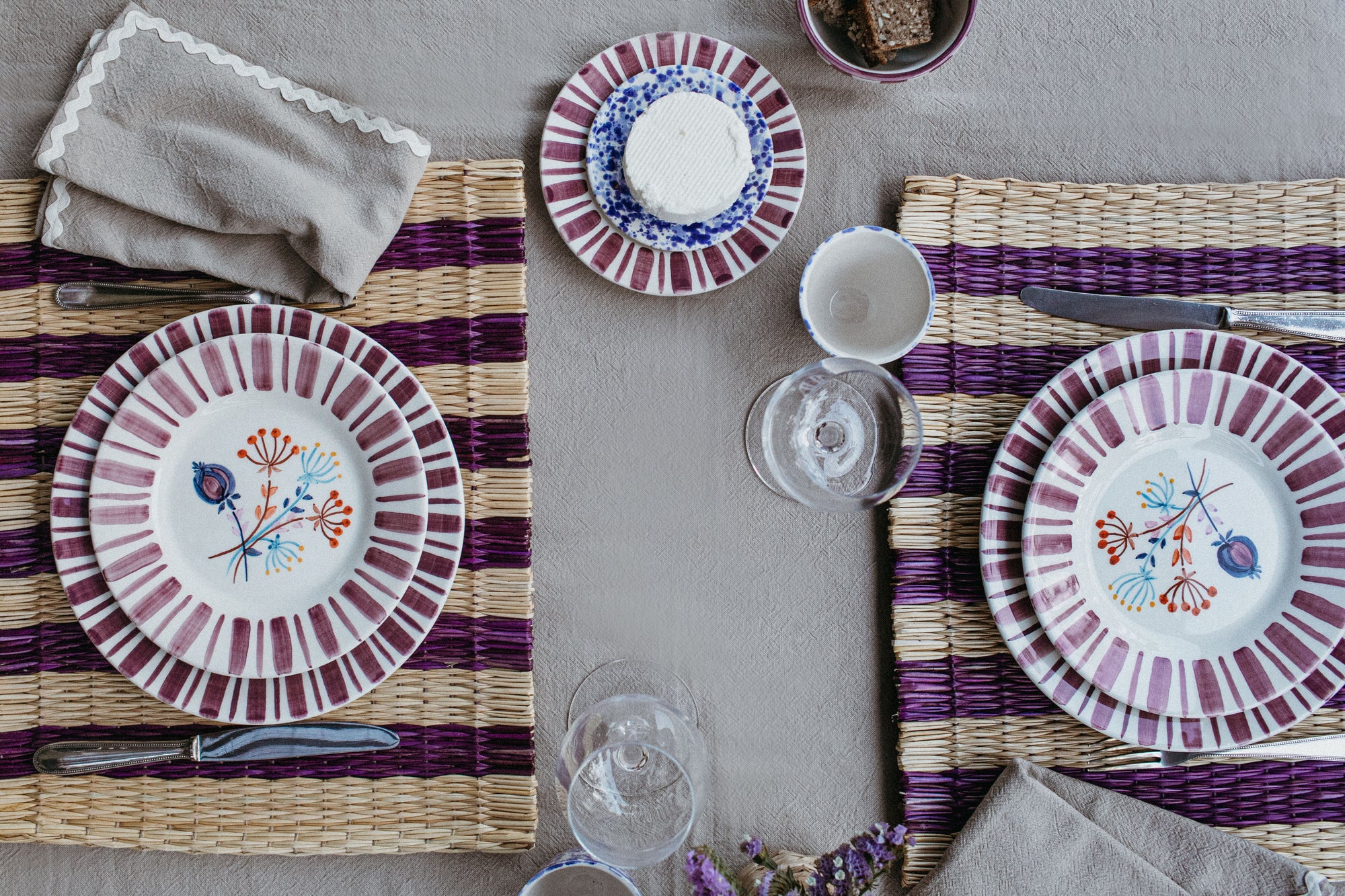 Purple Dinner Plate - The Portuguese Chitas