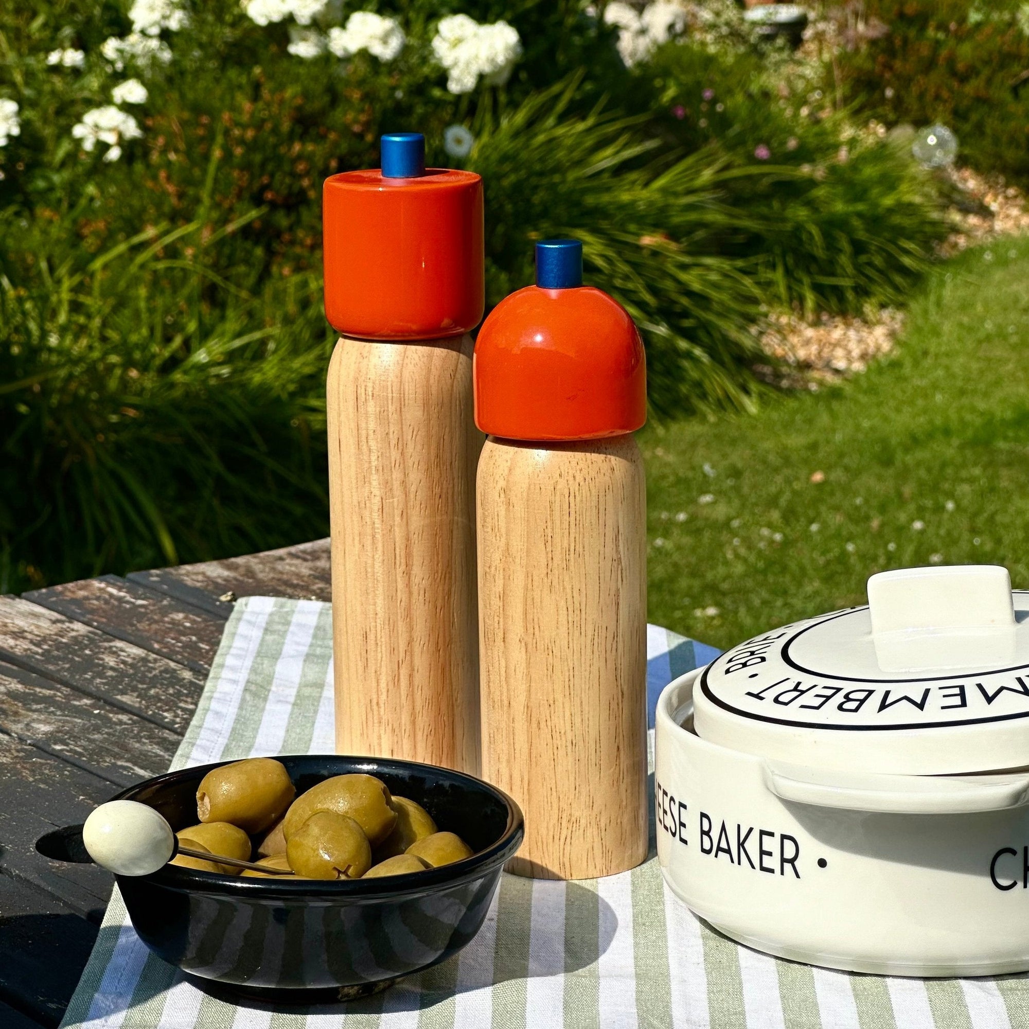 Salt & Pepper Grinder | Orange & Blue