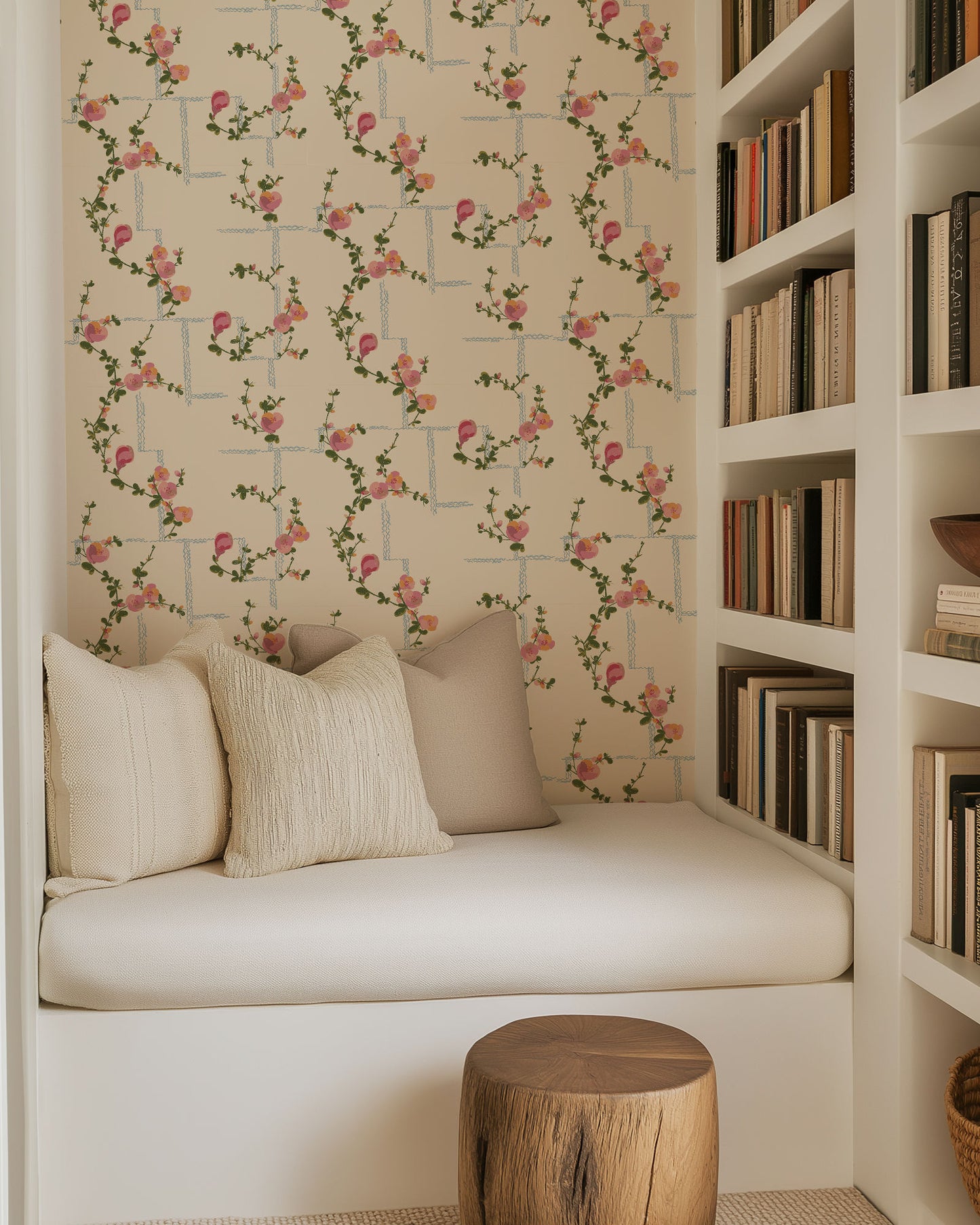 Coco - Wallpaper - Pink on Beige