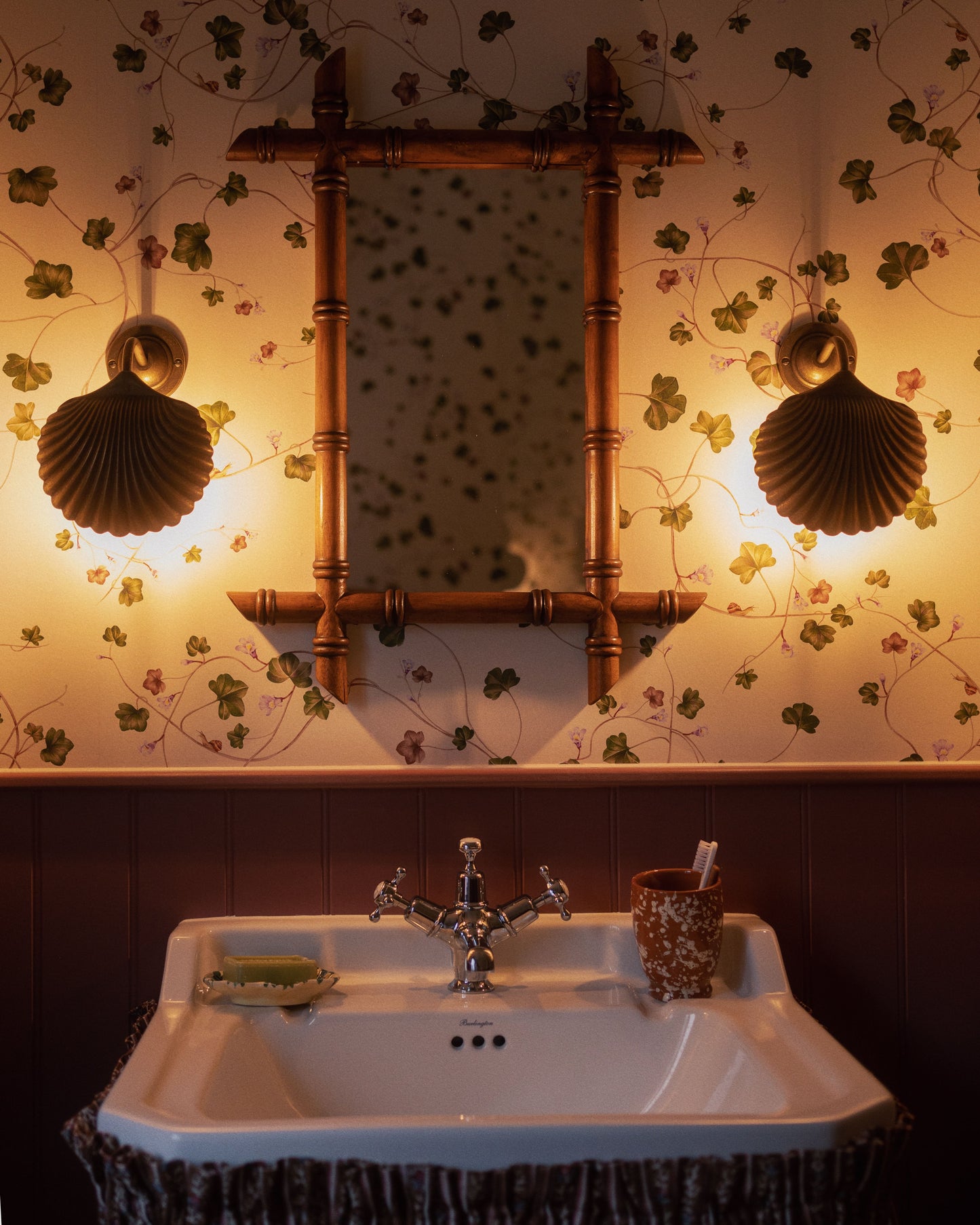 Barber Mirror