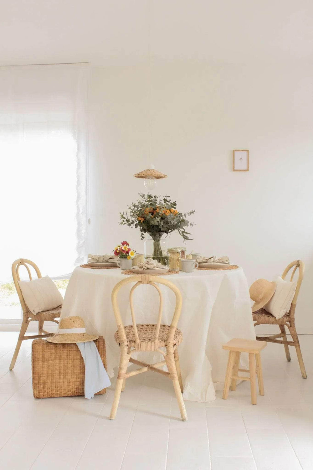 Ruffle Linen Tablecloth, Ivory