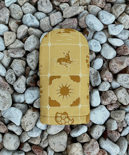 Redwork Oven Mitt in Yellow