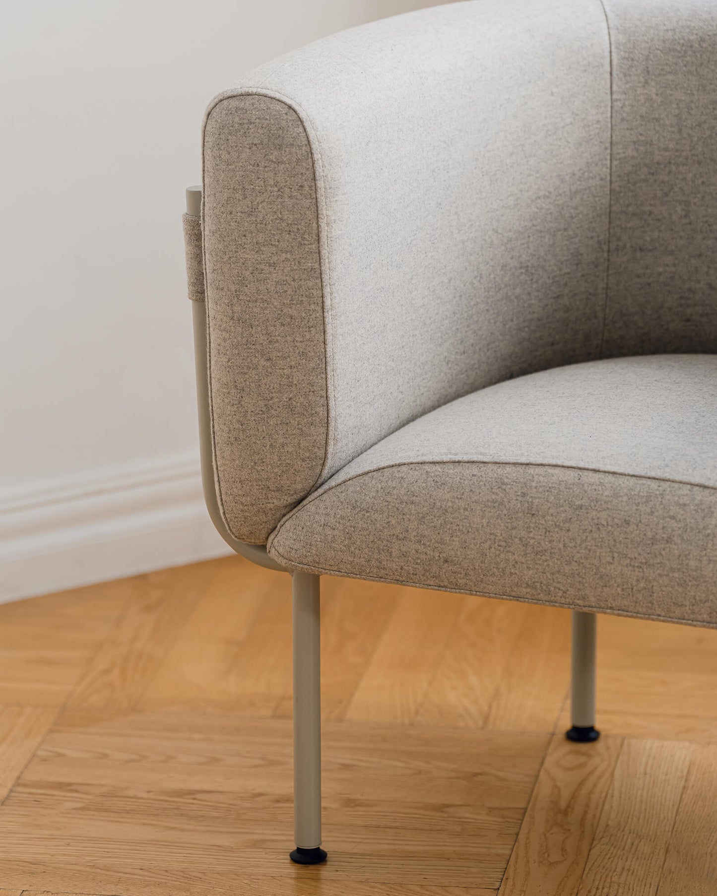 Ubi Mini Armchair