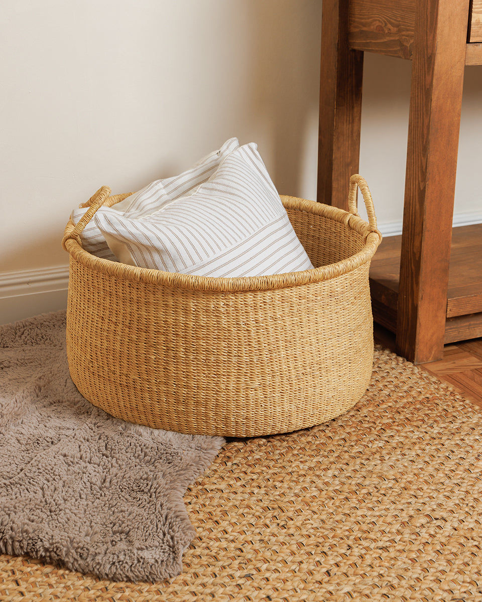 LAWRA: Natural Floor Storage Basket with Handles