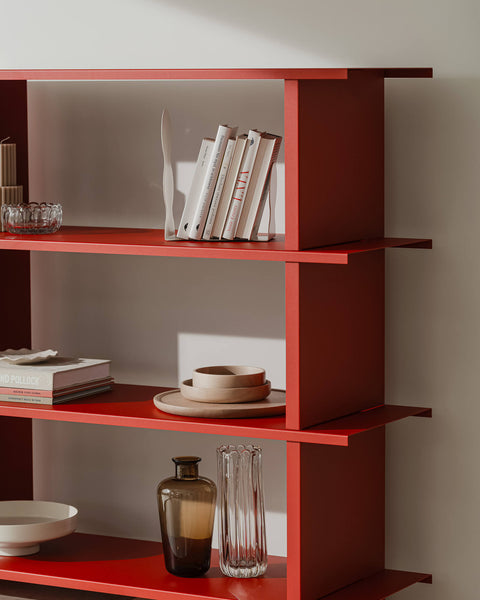 Hes Bookcase-