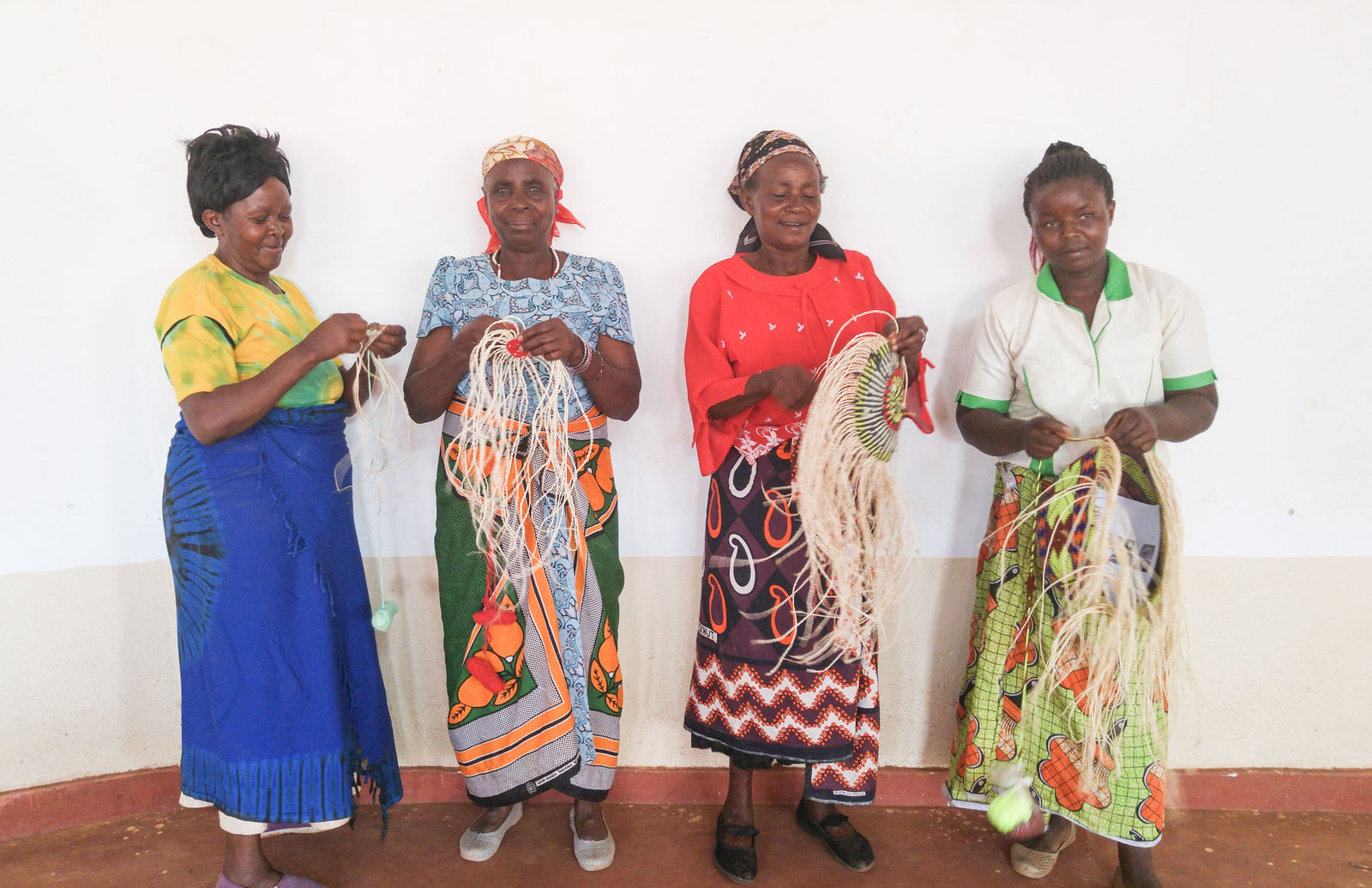 SAWA: Large Red, Blue and Black Wool Basket