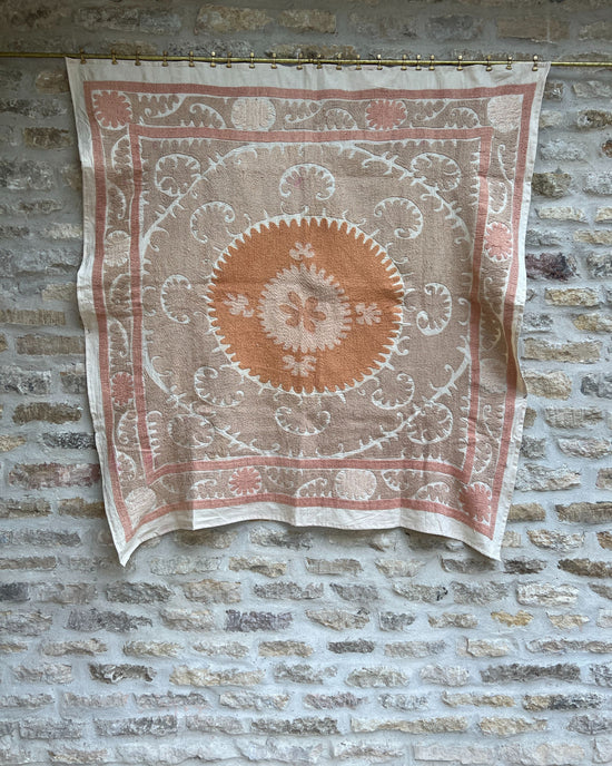 Medium Suzani 030