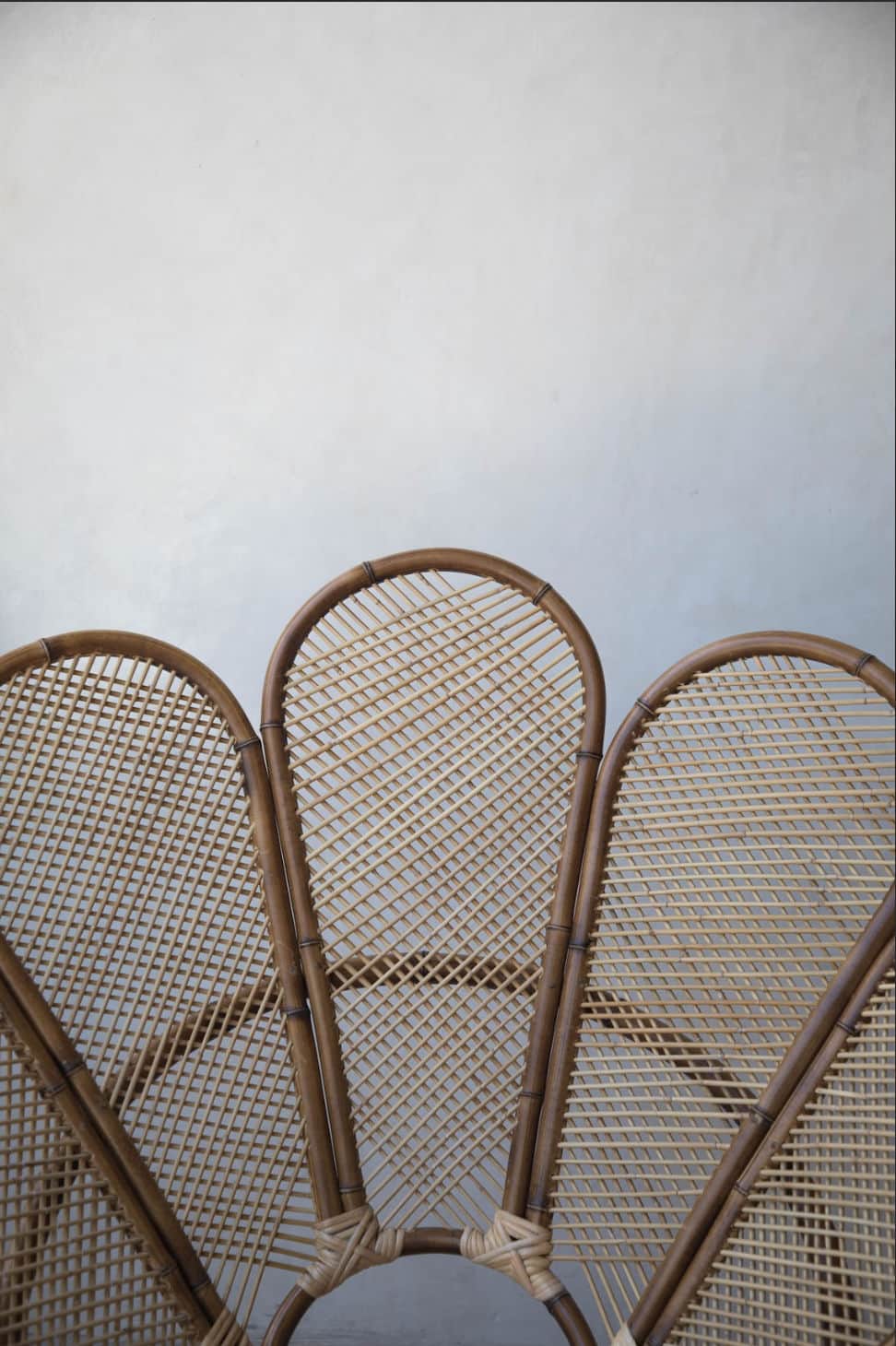 Leonor Chair
