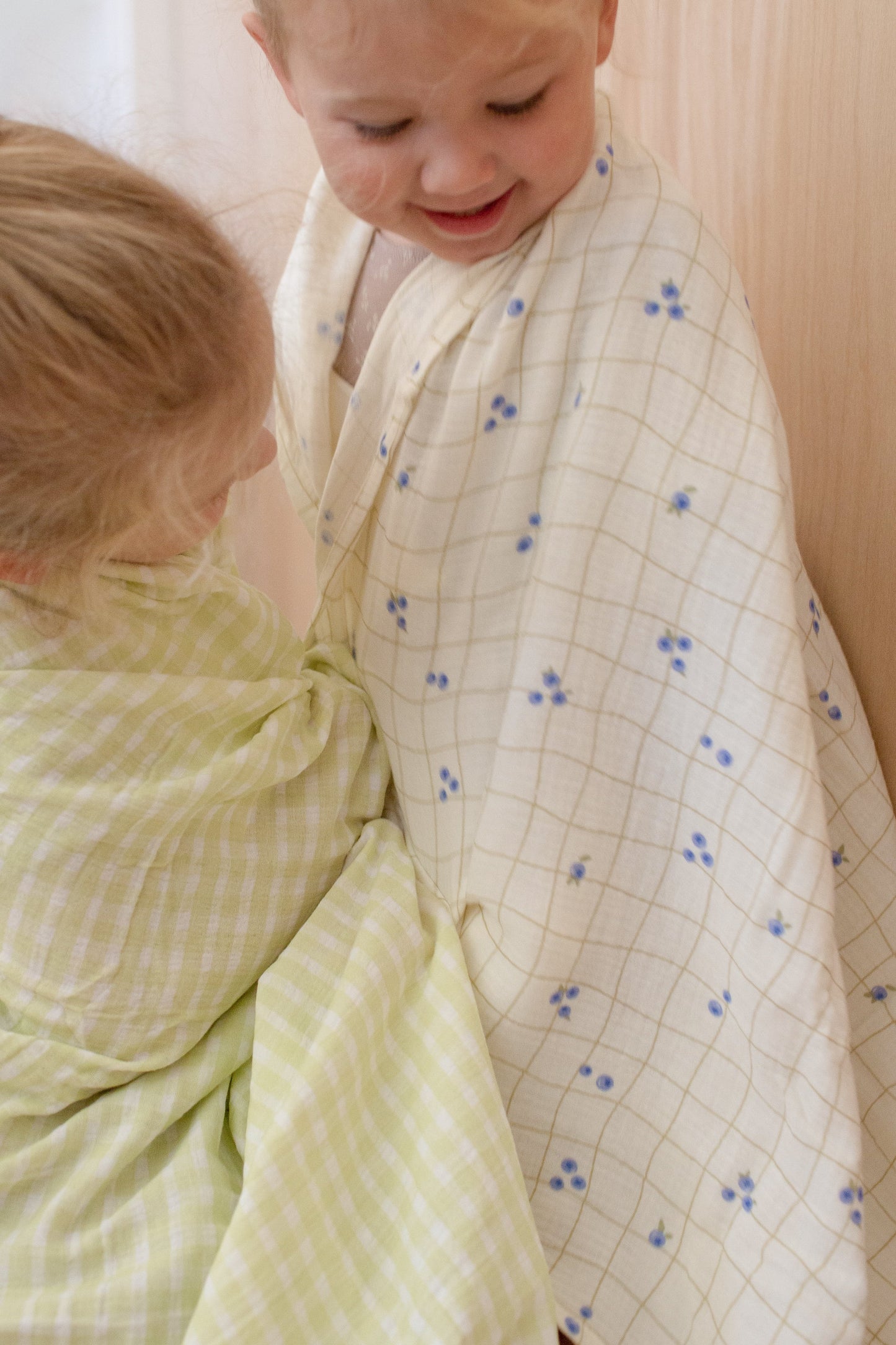 Soft Swaddle – Blueberries