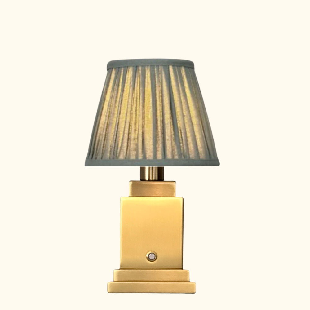 Molly Lamp Old Blue