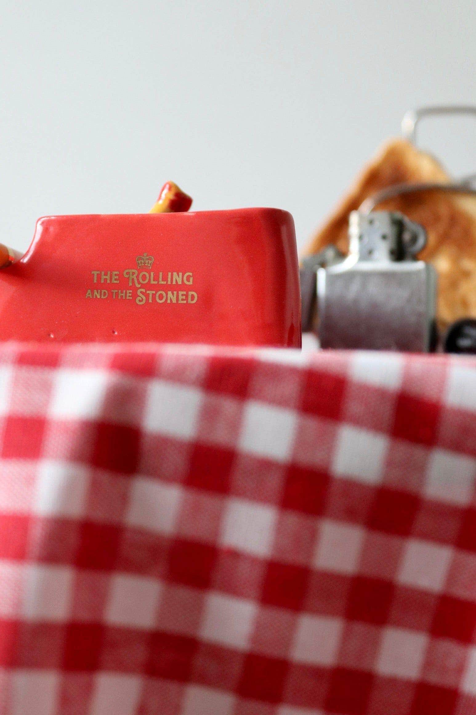 Kisses & Beer Ashtray