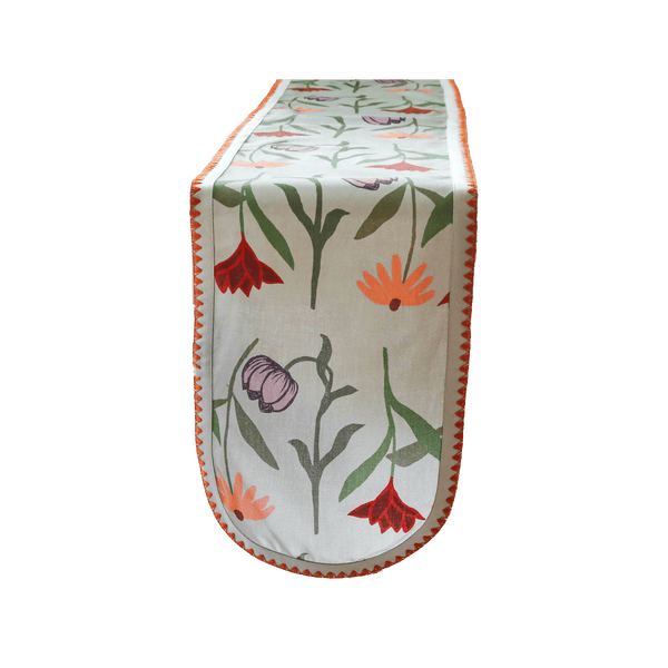 Table Runner Picnic on the Meadow