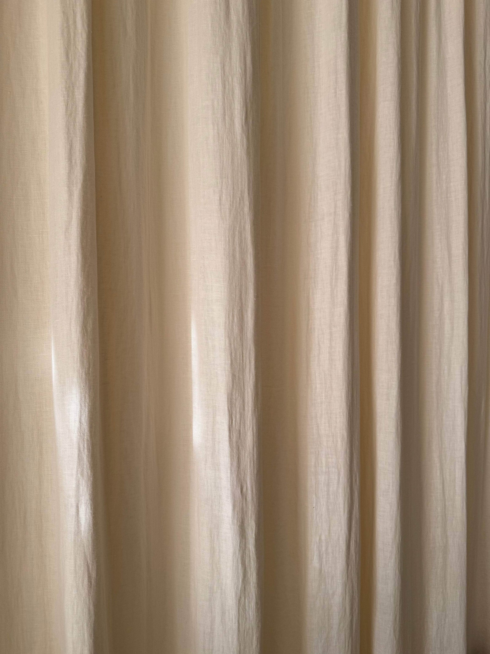 Hanbury Laundered Linen - Vellum