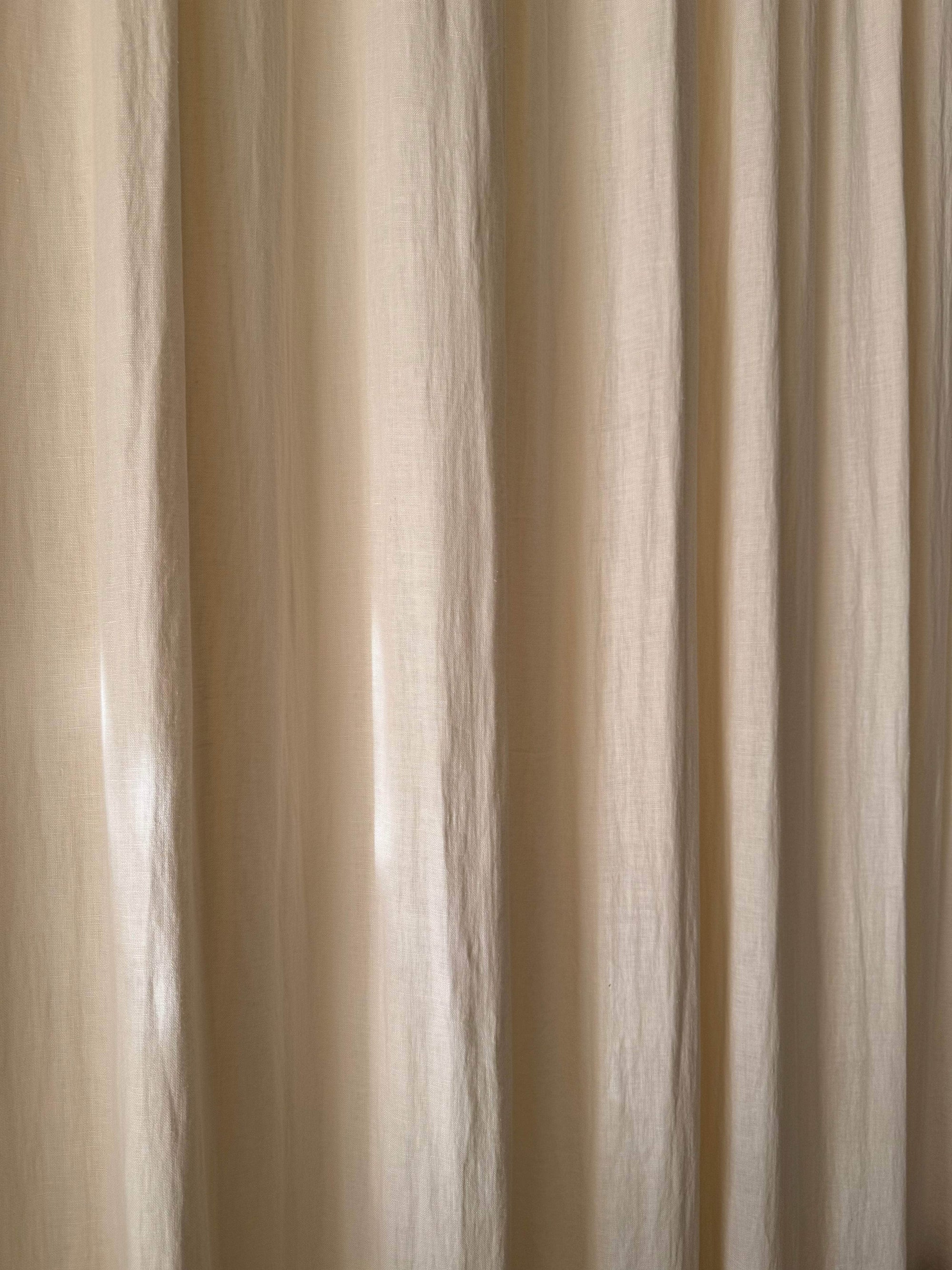 Hanbury Laundered Linen - Vellum