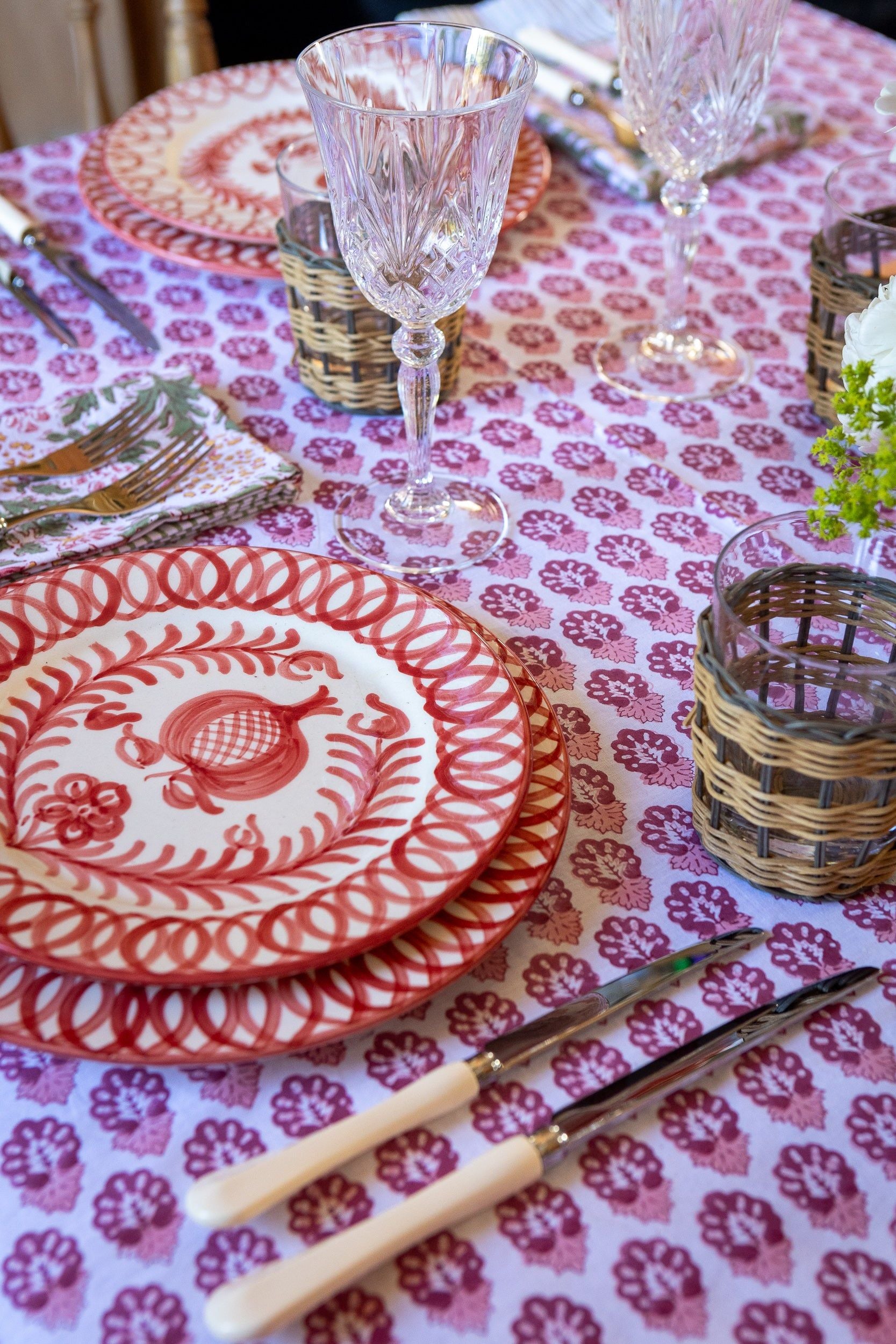 Nellie Tablecloth In Pink