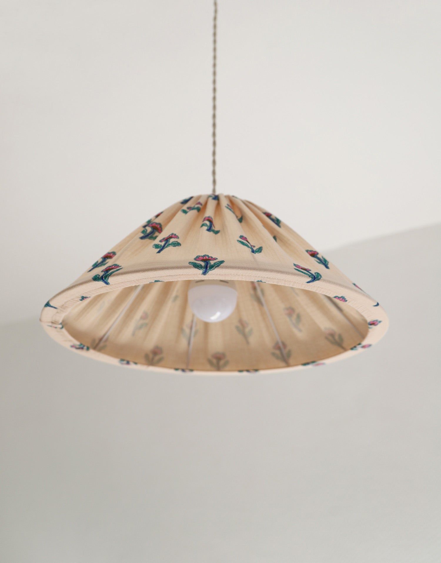 Conical Pendant Light Small Flowers Malala “Flora”