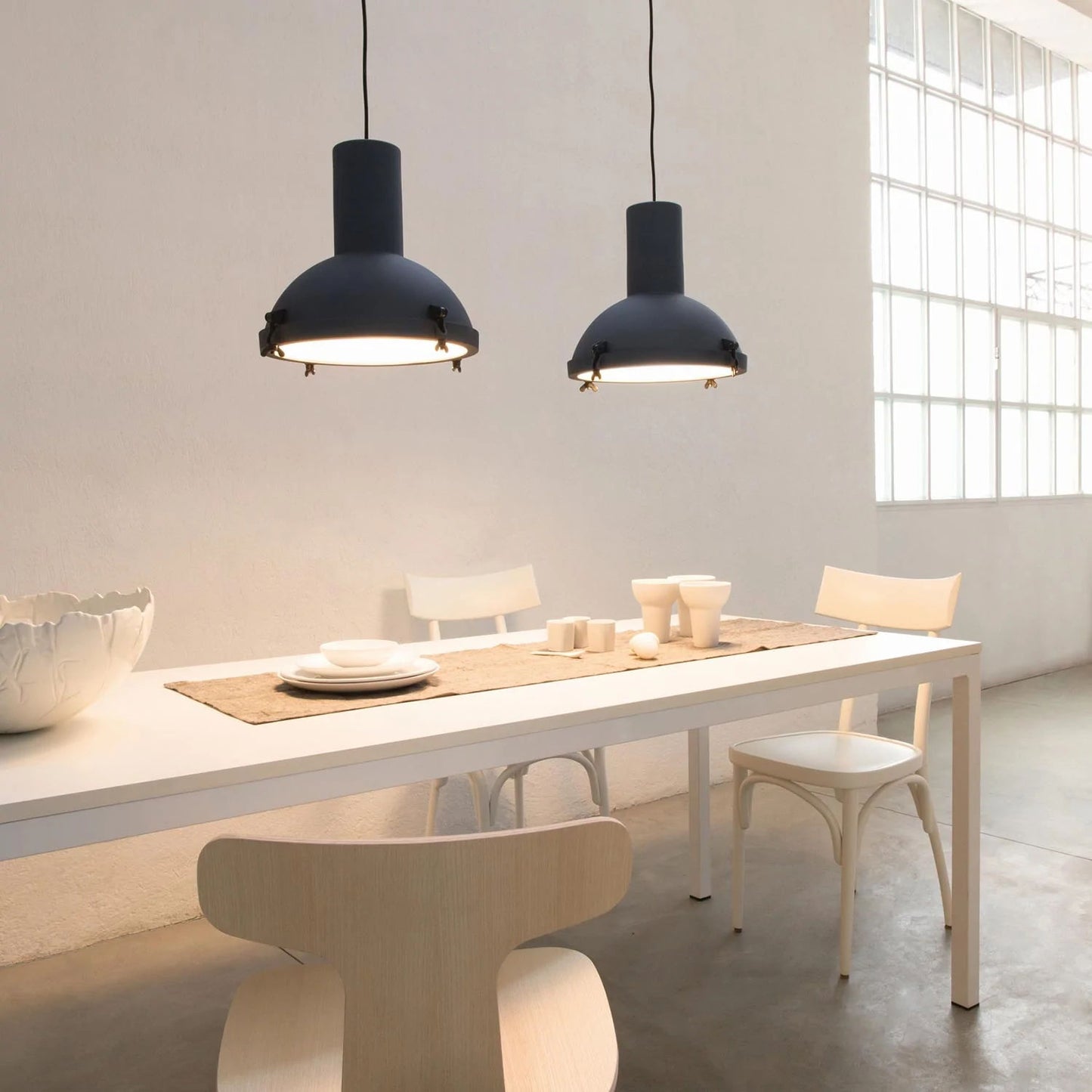 Pendant Lamp - Projecteur 365 IP 65 by Le Corbusier