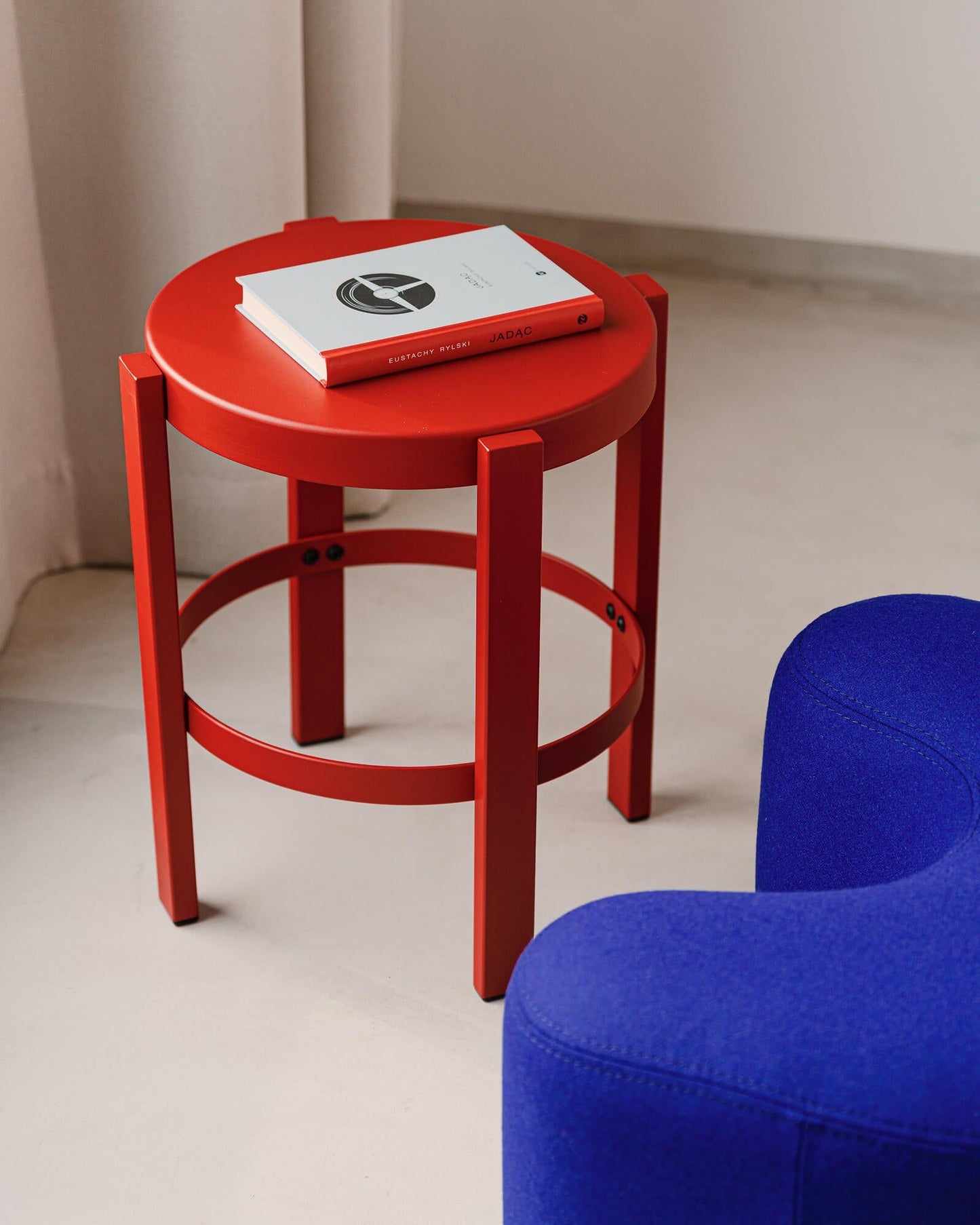 Doon Stool