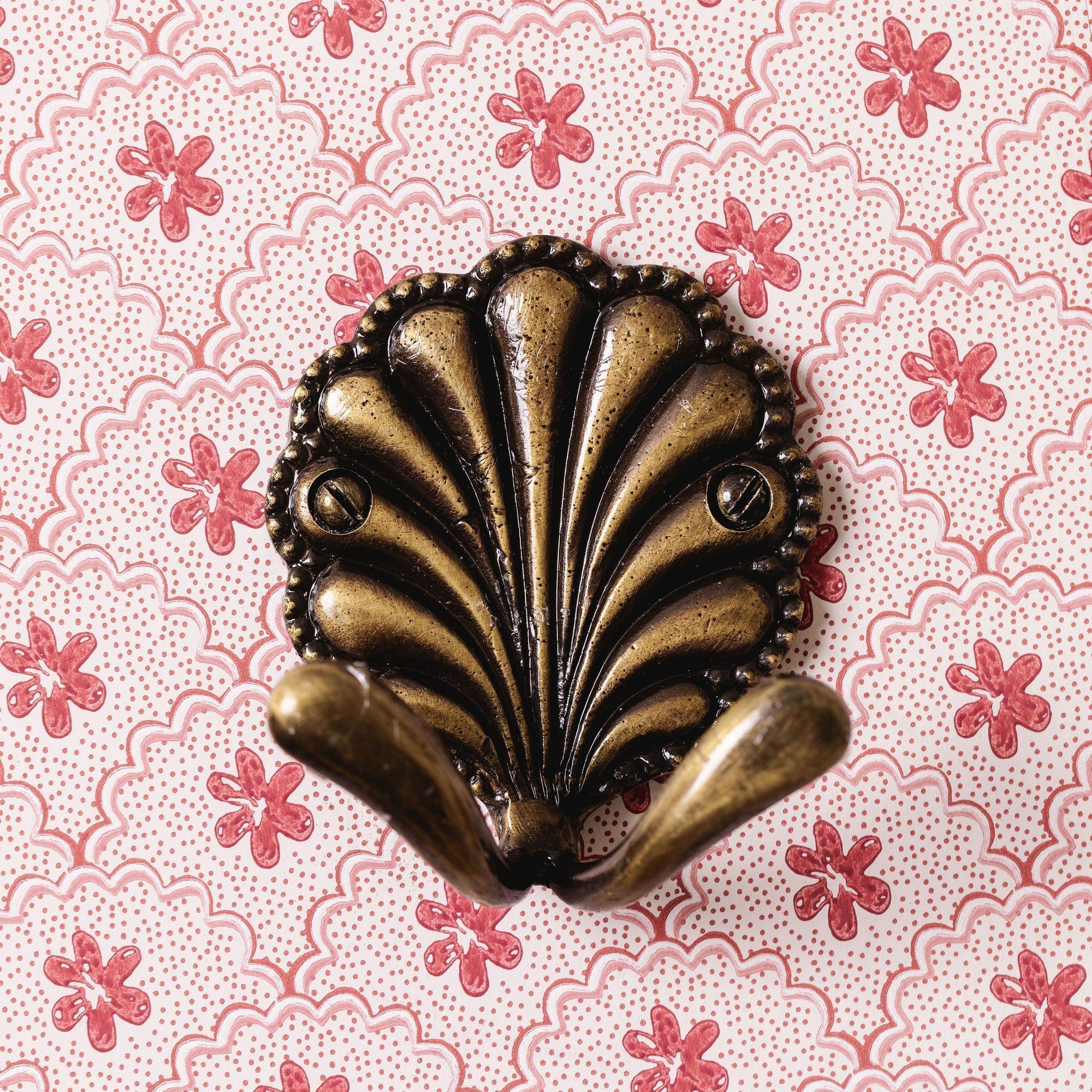 Shell Wall Hook (Double)