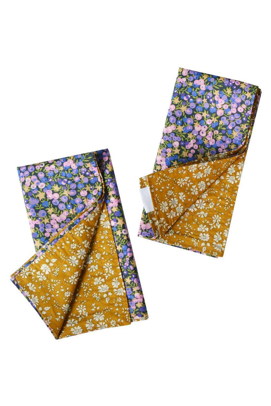 Reversible Stitch Napkin Set made with Liberty Fabric WILTSHIRE STAR & CAPEL