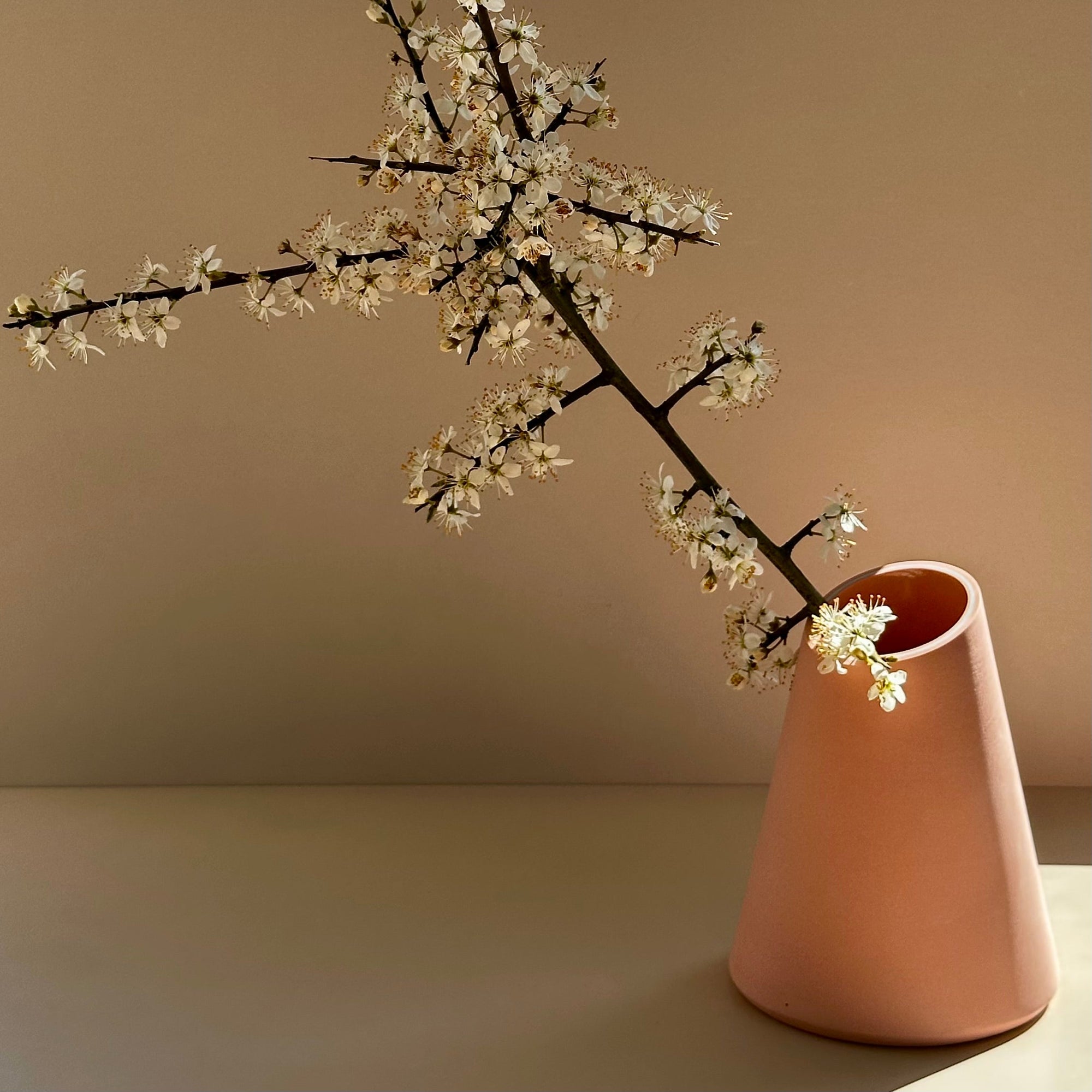 Angle Vase Siena Pink