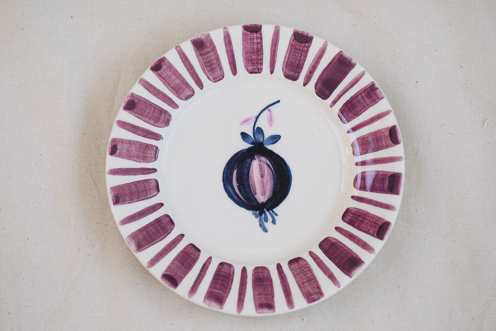Purple Serving Plate – The Portuguese Chitas