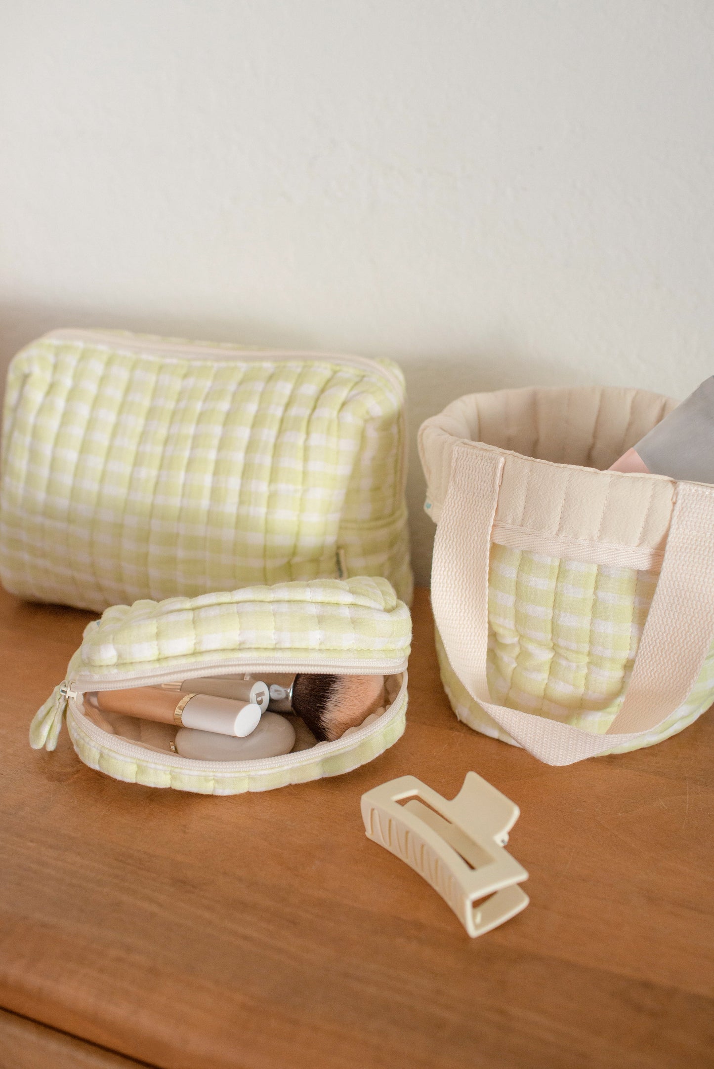 Soft Loaf Pouch – Pistachio