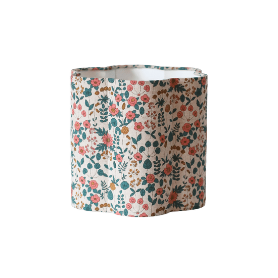Flora Flower-Shaped Lampshade in ‘English Garden’ Print