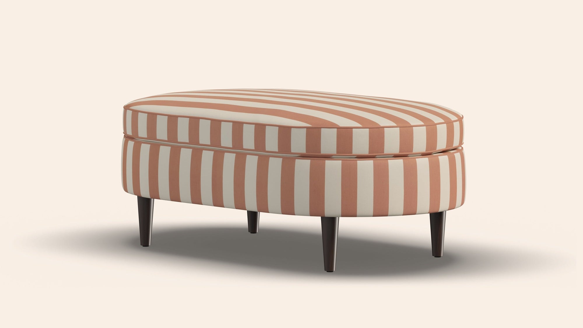 Carlotta Ottoman, Ginger