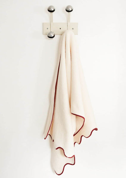 Ivory & Bordeaux Cotton Wavy Hand Towel