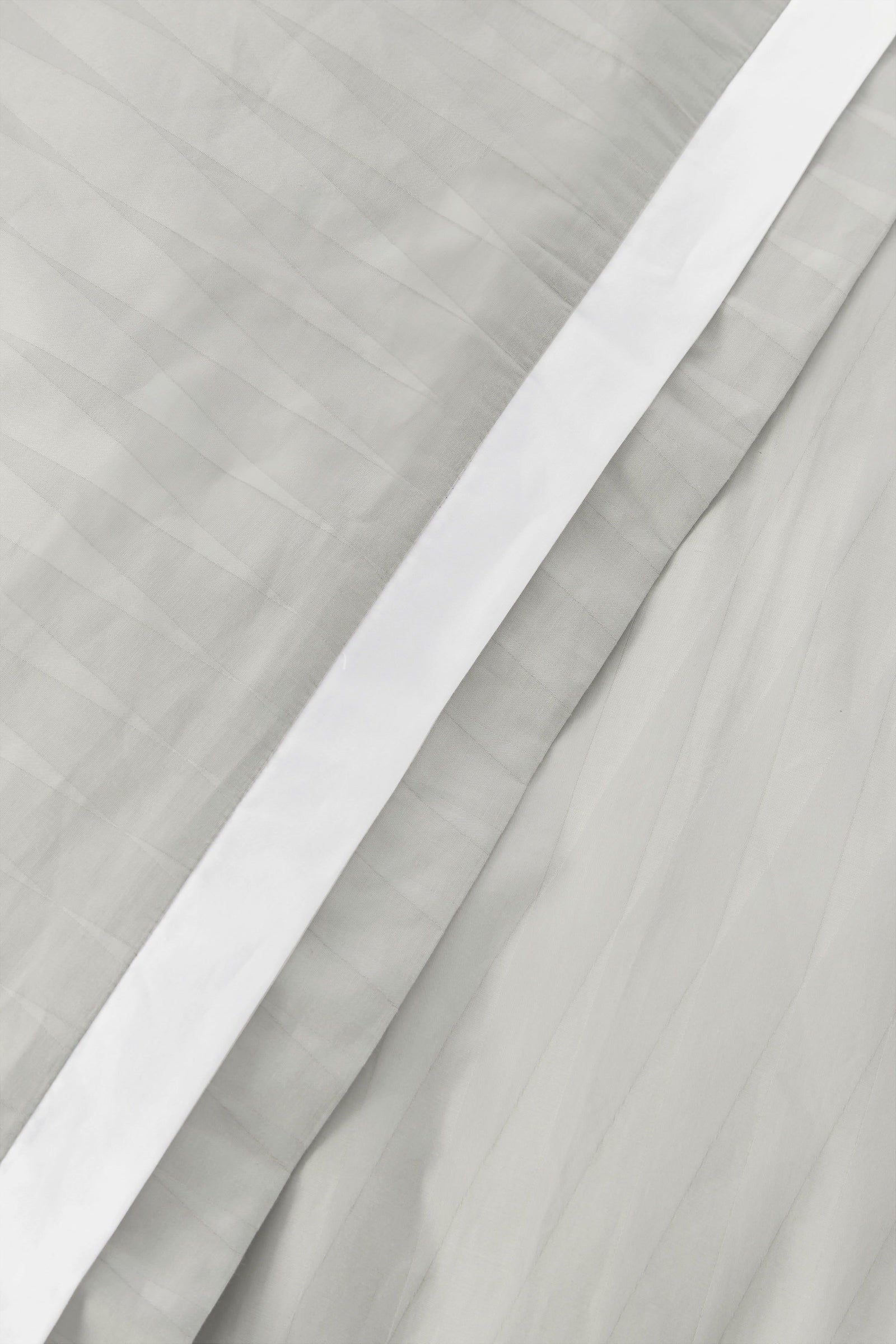 Jacquard Organic Cotton Duvet Cover - Sterling Silver