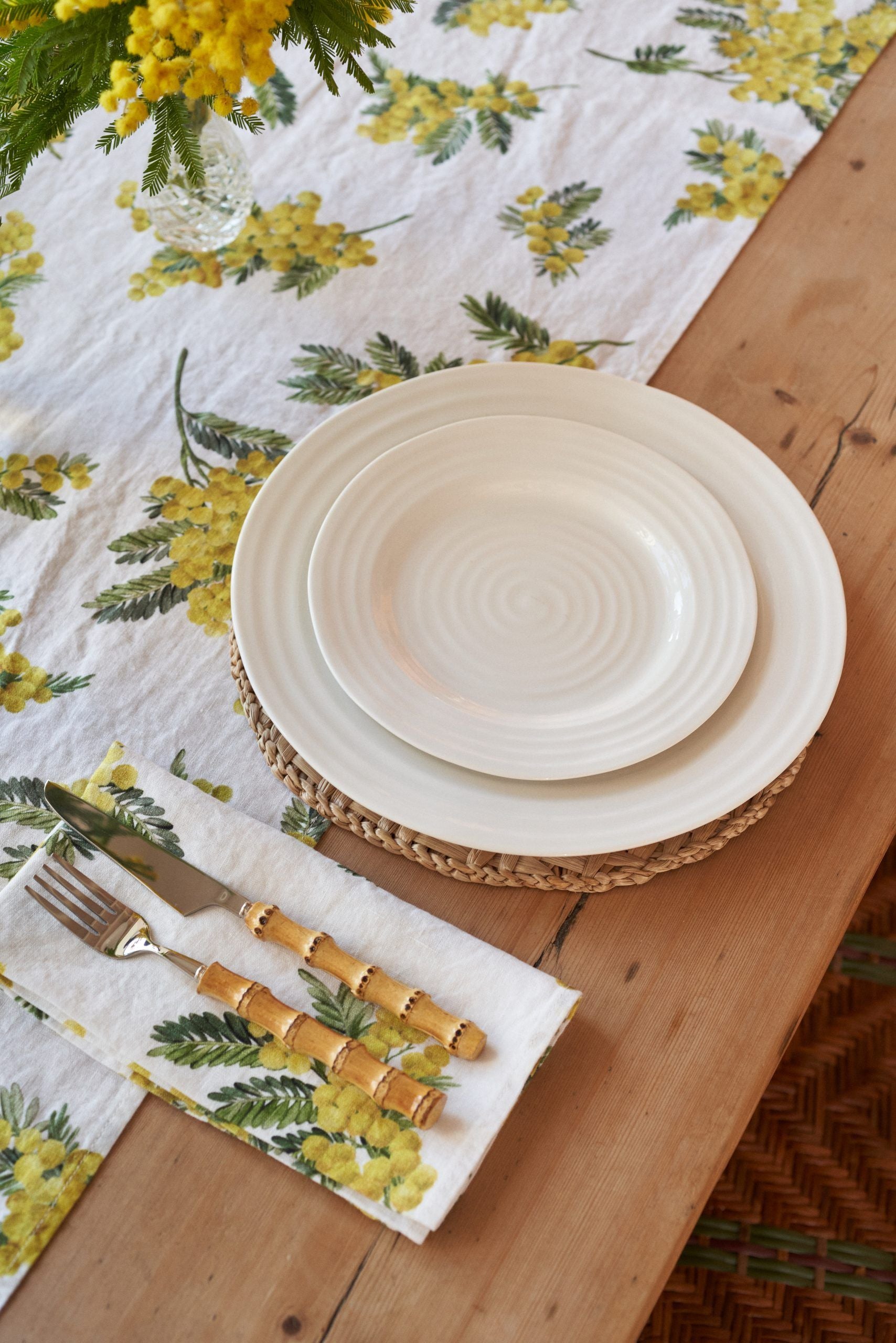 Mimosa Linen Runner