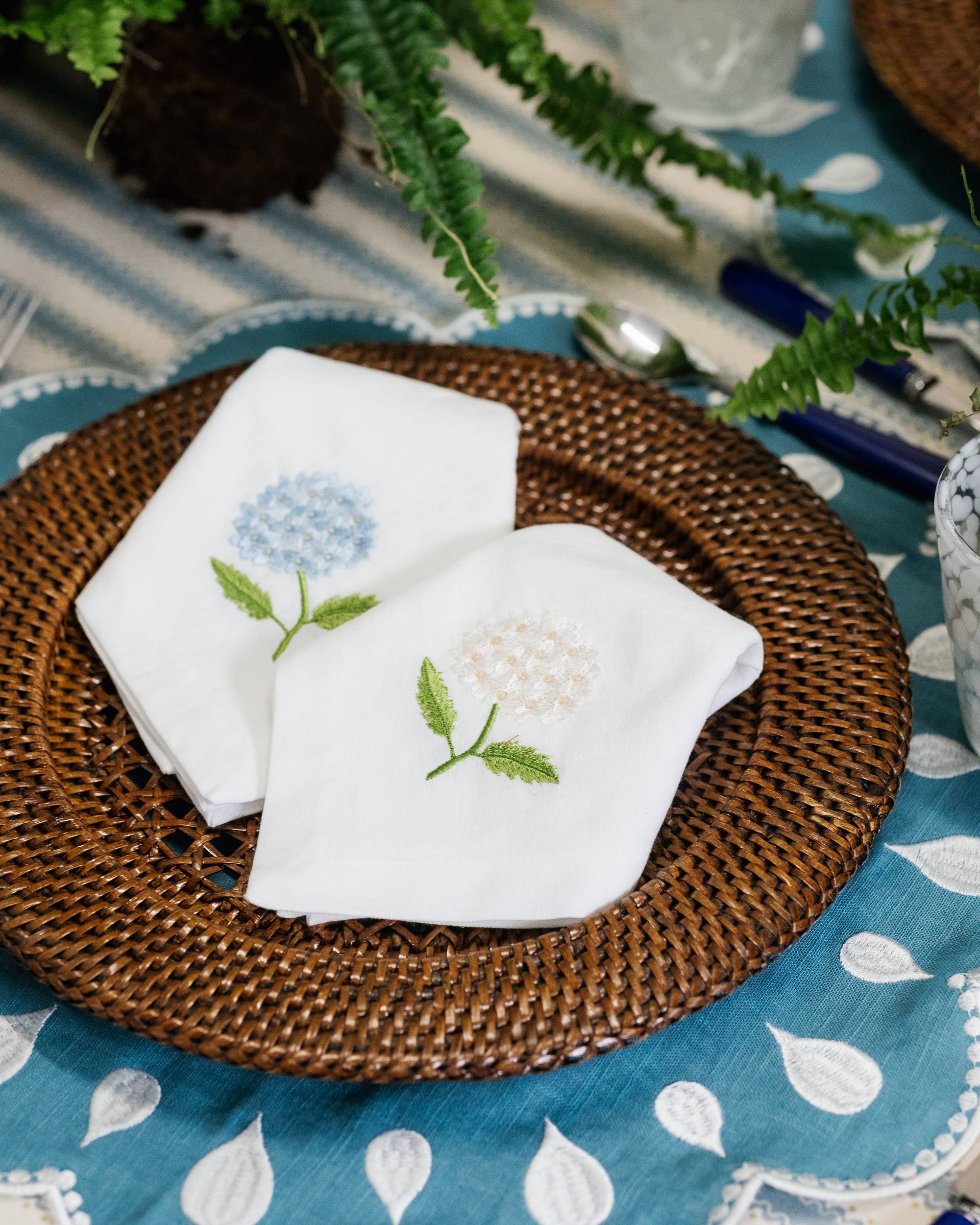 Hydrangea Napkin, Blue