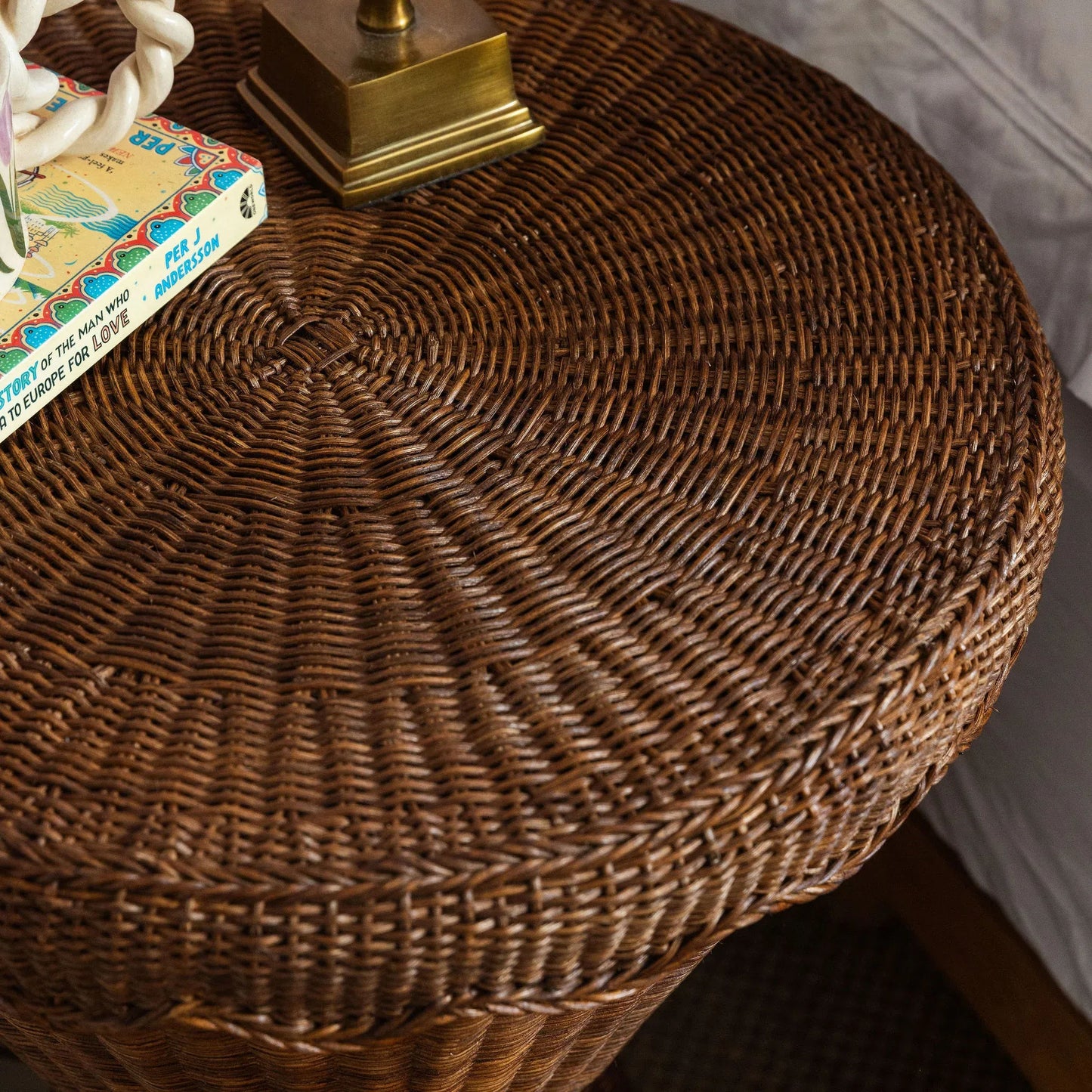 Damru Side Table (Teak)